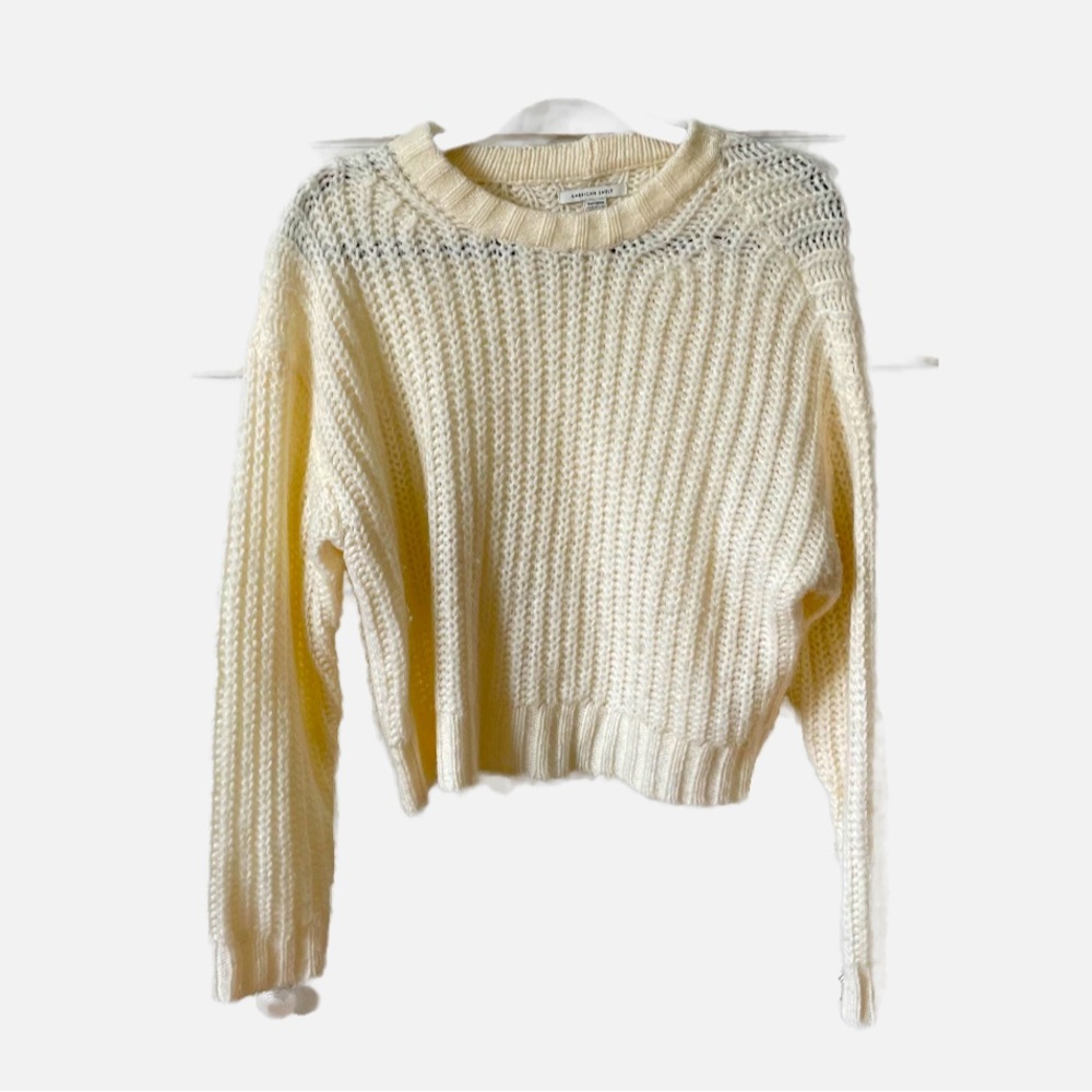 Crème American Eagle Sweater